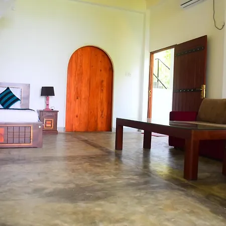 River Edge, Balapitiya Exterior photo