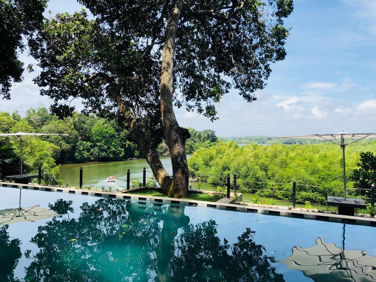 Villa River Edge,