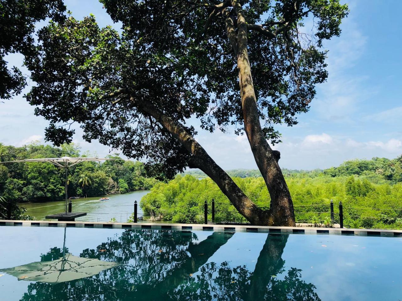 River Edge, Villa Balapitiya
