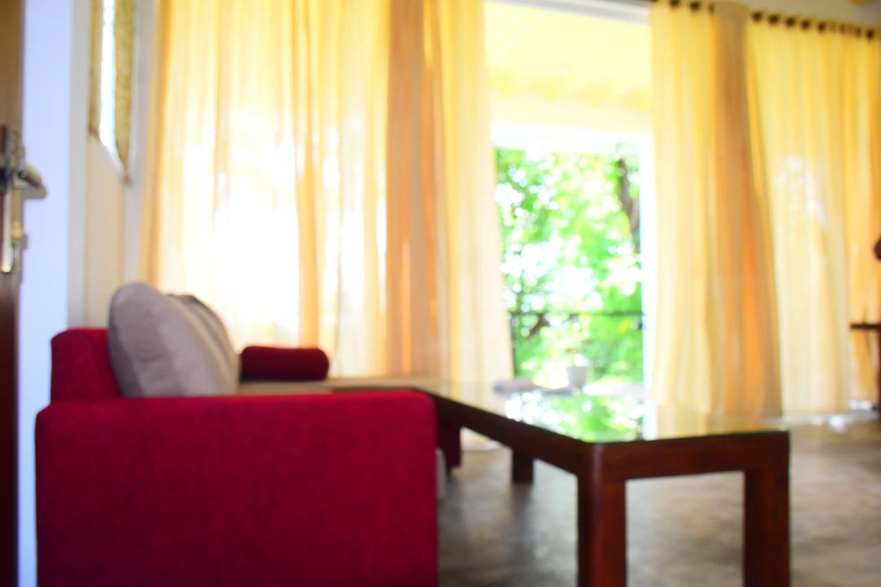 River Edge, Villa Balapitiya